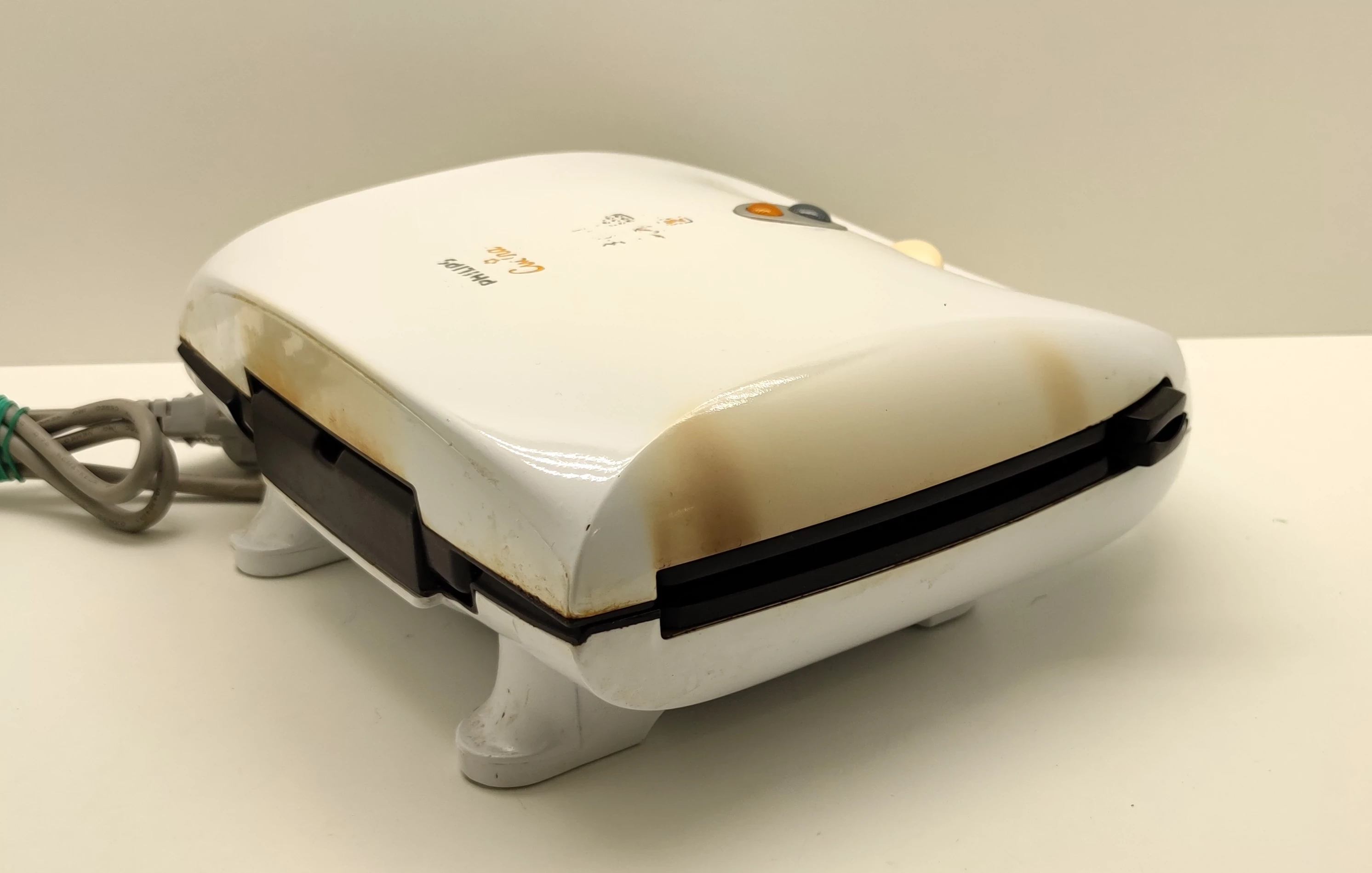 opiekacz-do-kanapek-3w1-philips-cucina-hd-2430-moc-820