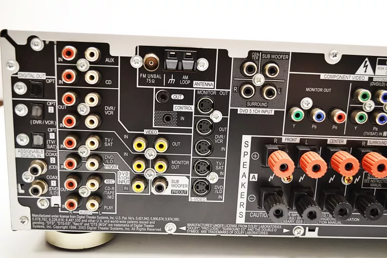amplituner-pioneer-vsx-d814-pilot-kolor-srebrny