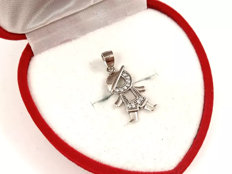 SREBRNA ZAWIESZKA CHŁOPIEC Z CYRKONIAMI PR925 1,42