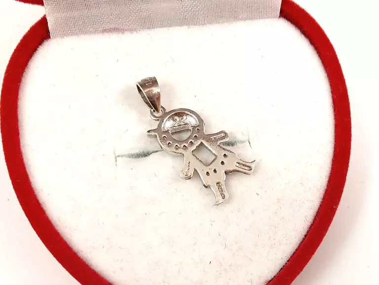 srebrna-zawieszka-chlopiec-z-cyrkoniami-pr925-142-stan-11323-2