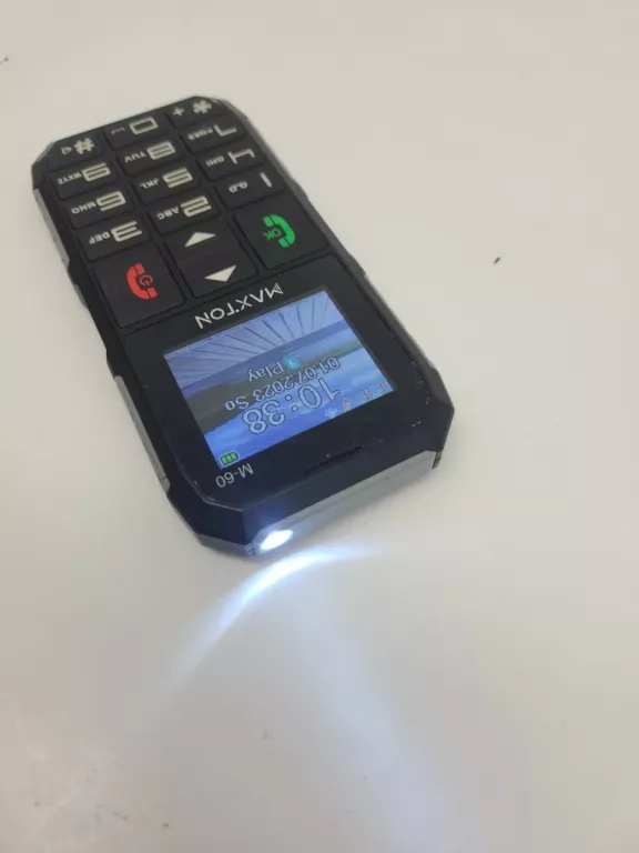 TELEFON MAXTON M 60