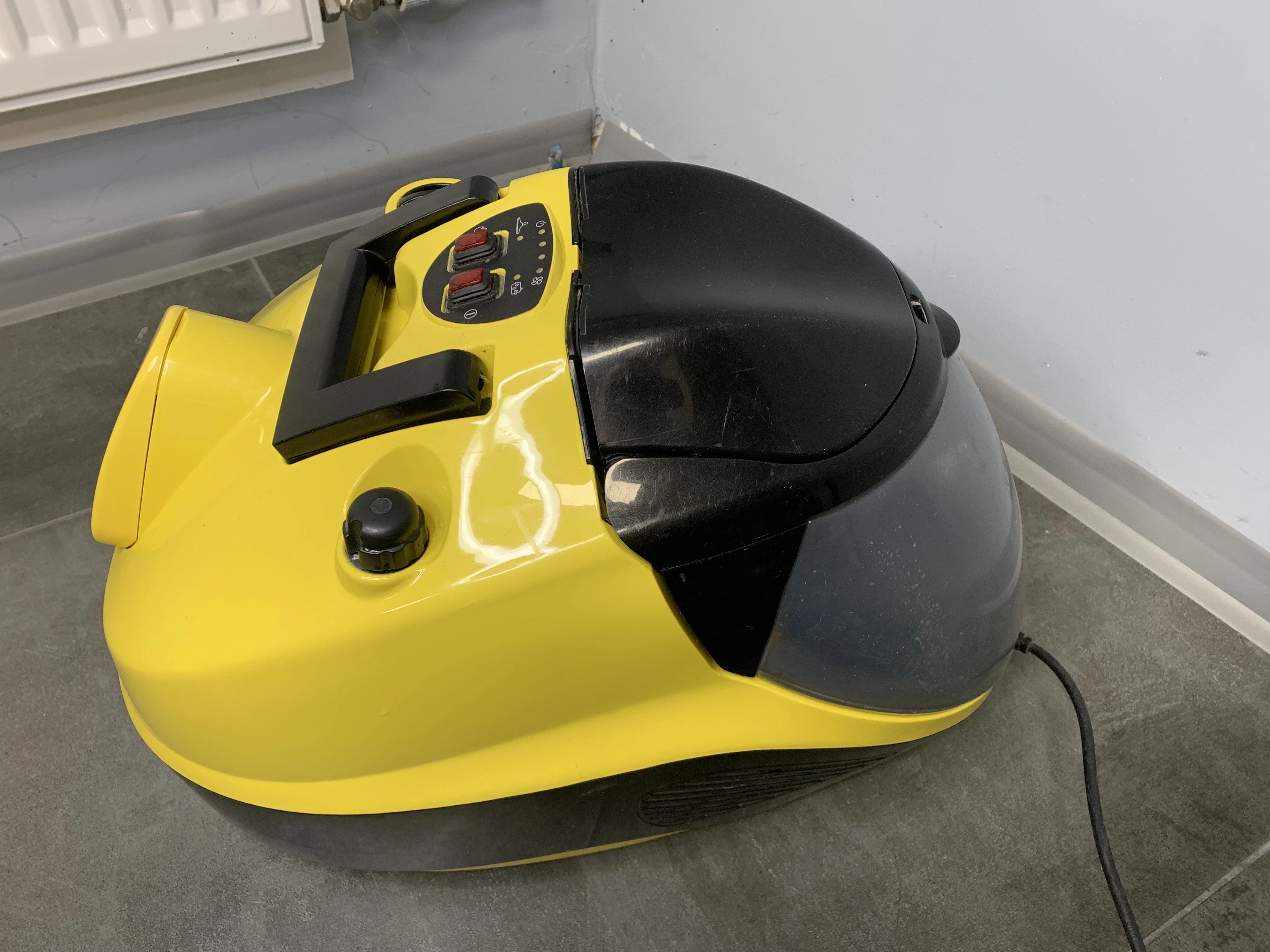 odkurzacz-parowy-karcher-sv-1902-stan-uzywany