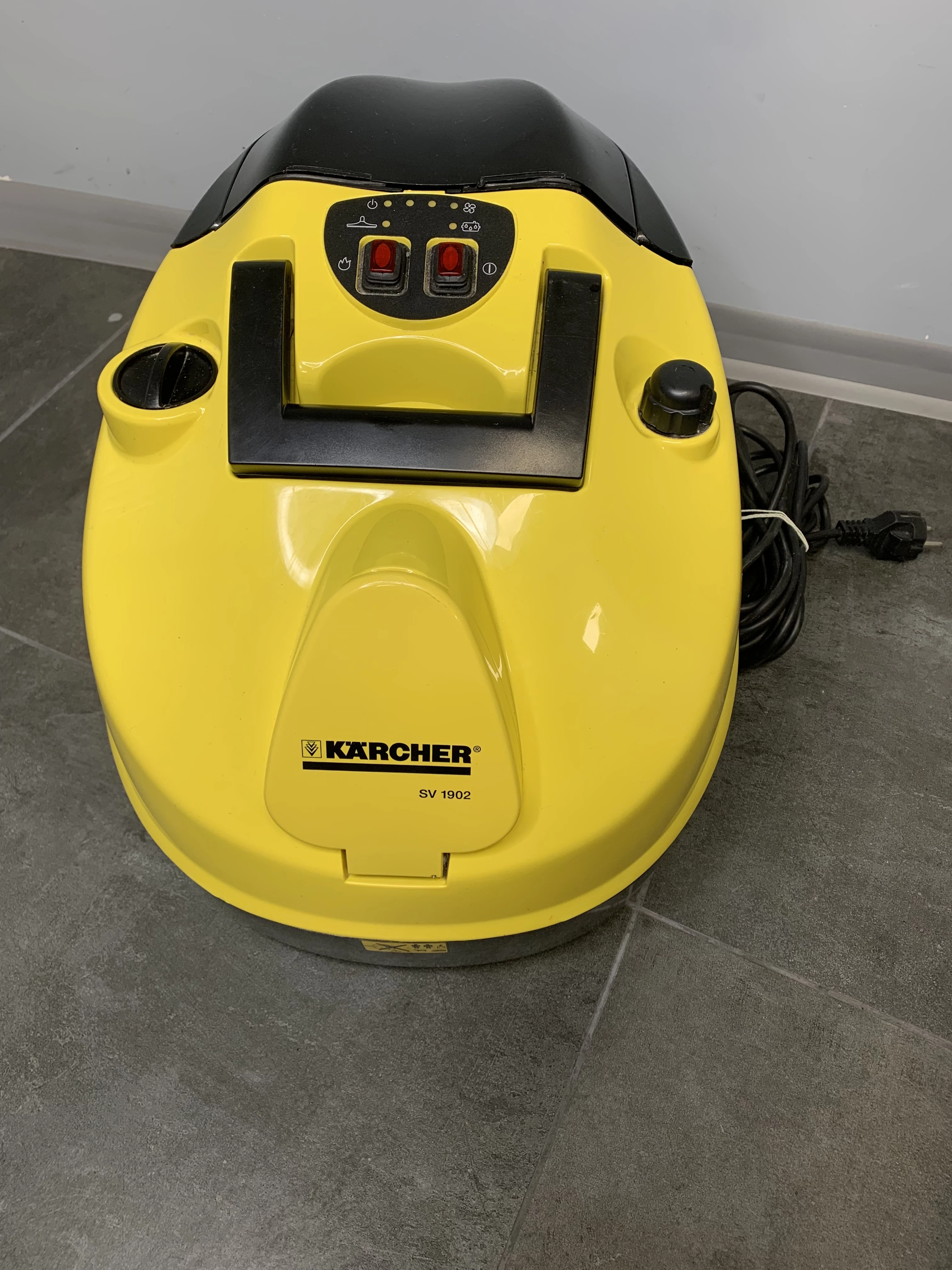 odkurzacz-parowy-karcher-sv-1902-marka-karcher