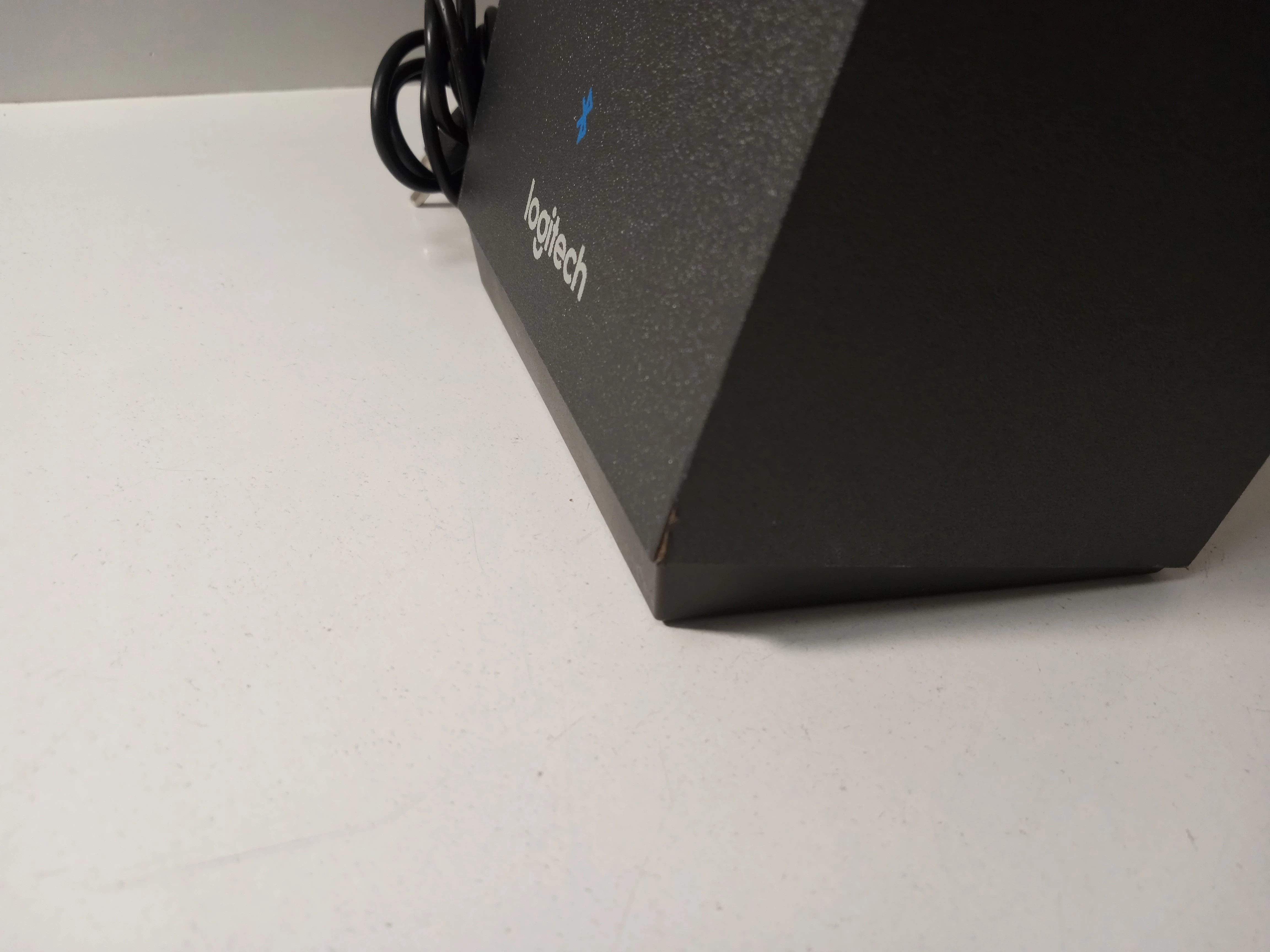 zestaw-glosnikow-21-logitech-z337-product-id-f431a5a8-7ae8-4052-98a8-77c854233c73