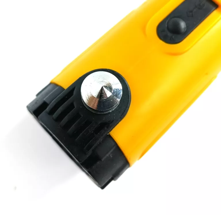 latarka-samochodowa-evolve-stan-uzywany