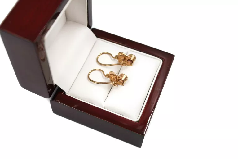 ladne-zlote-kolczyki-z-aleksandrytem-p585-w-35g-material-zloto-rozowe