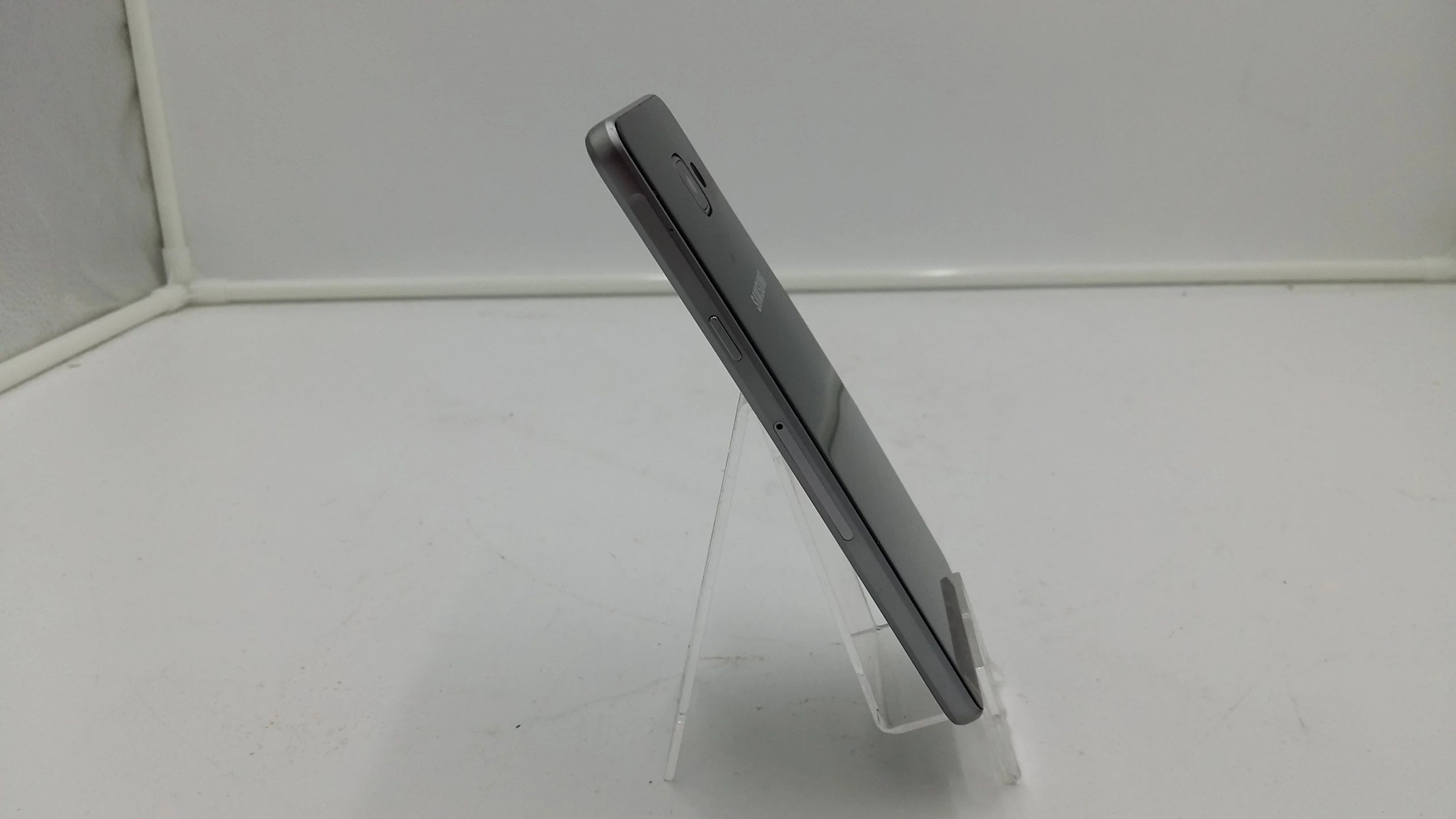 samsung-galaxy-a5-sm-510f-232gb-na-czesci-przekatna-ekranu-520