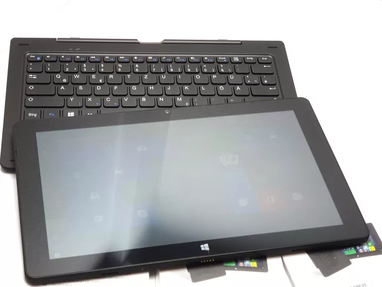 LAPTOP TREKSTOR SURFTAB TWIN 11.6 32 GB
