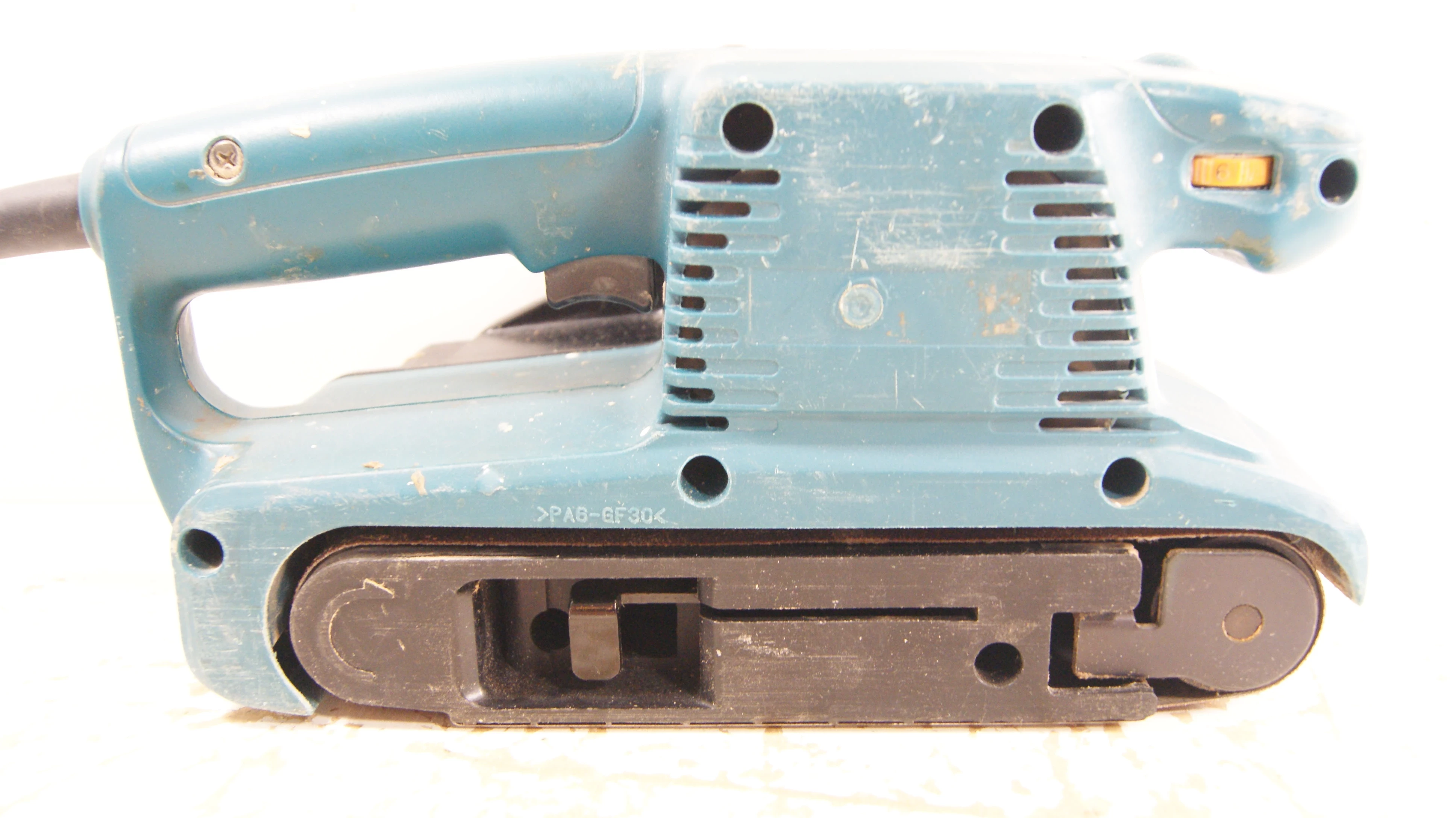 szlifierka-tasmowa-makita-9911-kod-producenta-9911