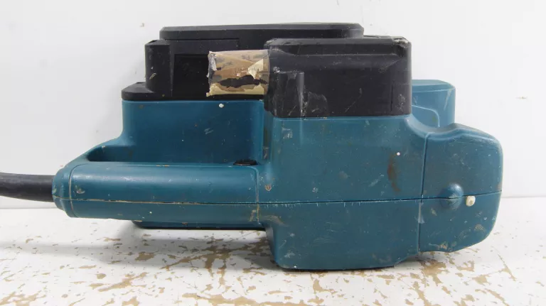 szlifierka-tasmowa-makita-9911-product-id