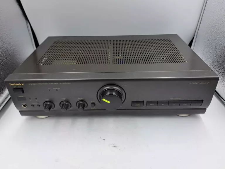 WZMACNIACZ TECHNICS SU-V500M2