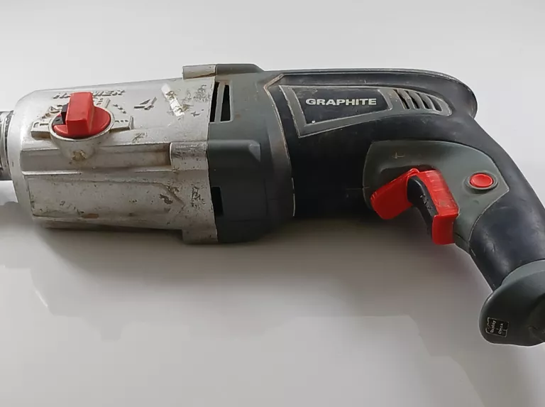 MŁOTOWIERTARKA GRAPHITE 58G518