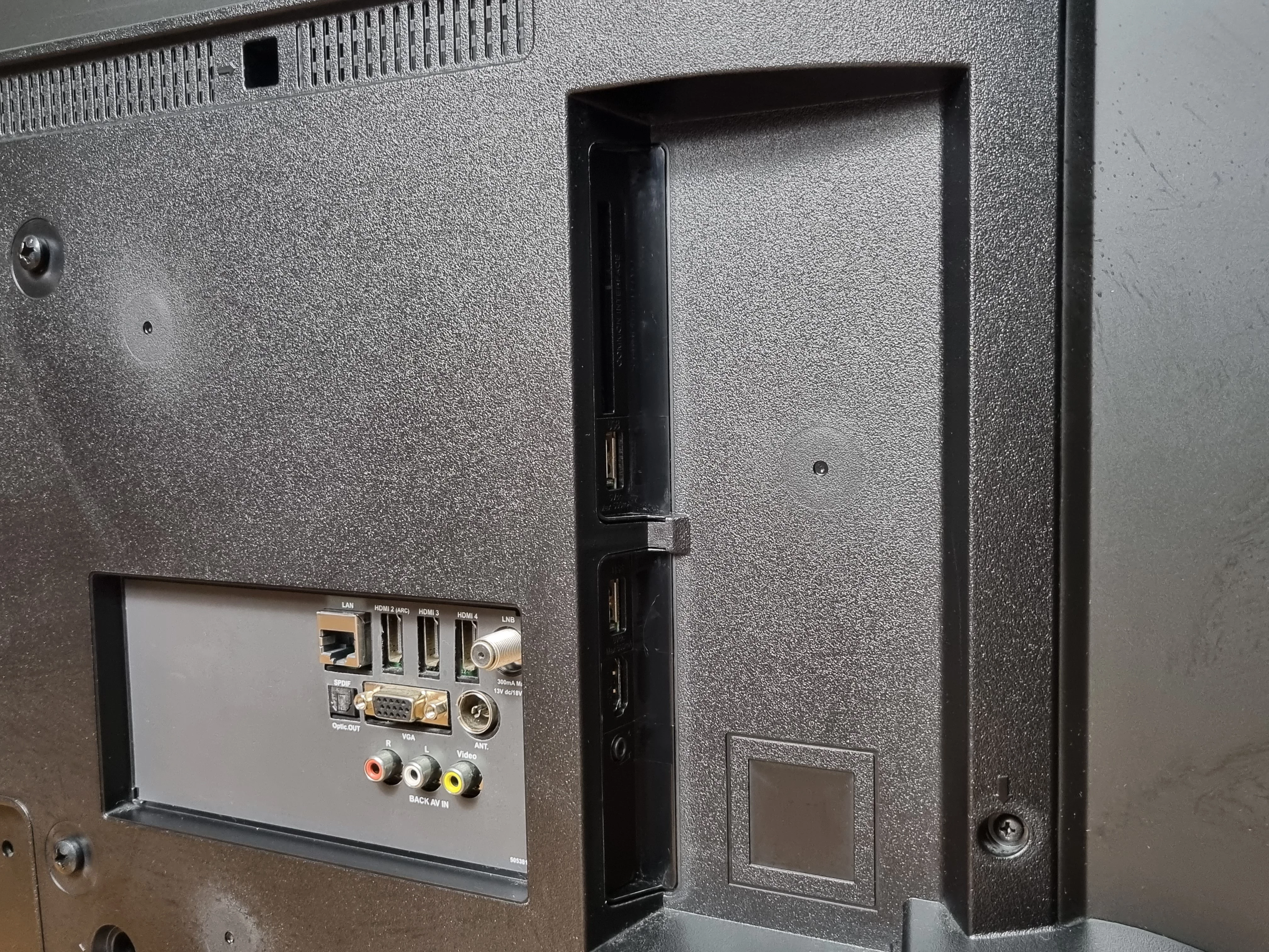 telewizor-jvc-lt-50va7110-50-uhd4k-android-tv-kod-producenta-lt-50va7110