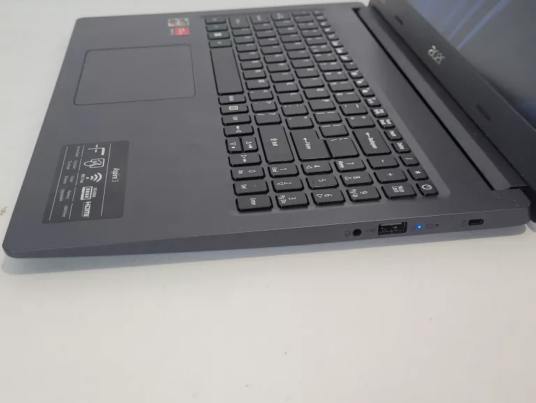 LAPTOP ACER ASPIRE 3 MODEL N18Q13