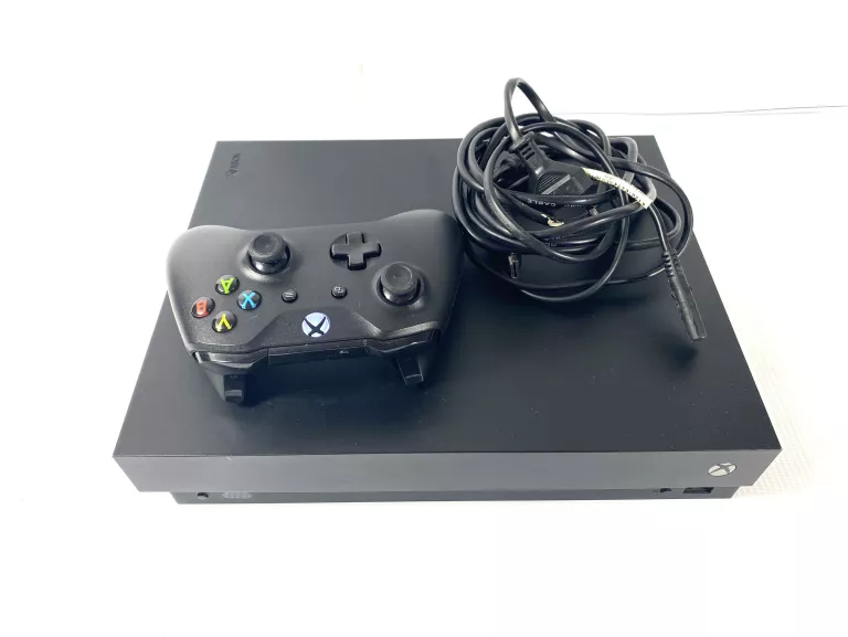 KONSOLA XBOX ONE X 1TB MODEL 1787 PAD