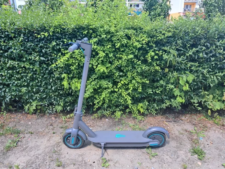hulajnoga-elektryczna-motus-scooty-10-2022-336km-jana-pawla-ii-wodzislaw-slaski