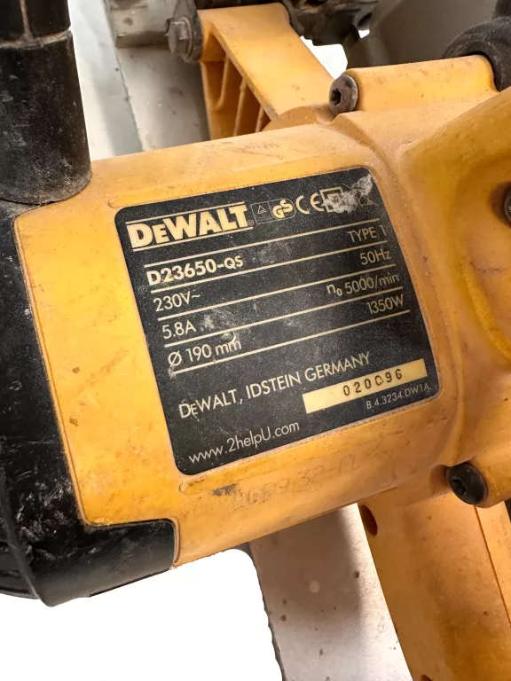 PILARKA DEWALT D23650 PILARKA TARCZOWA 190MM 1350W