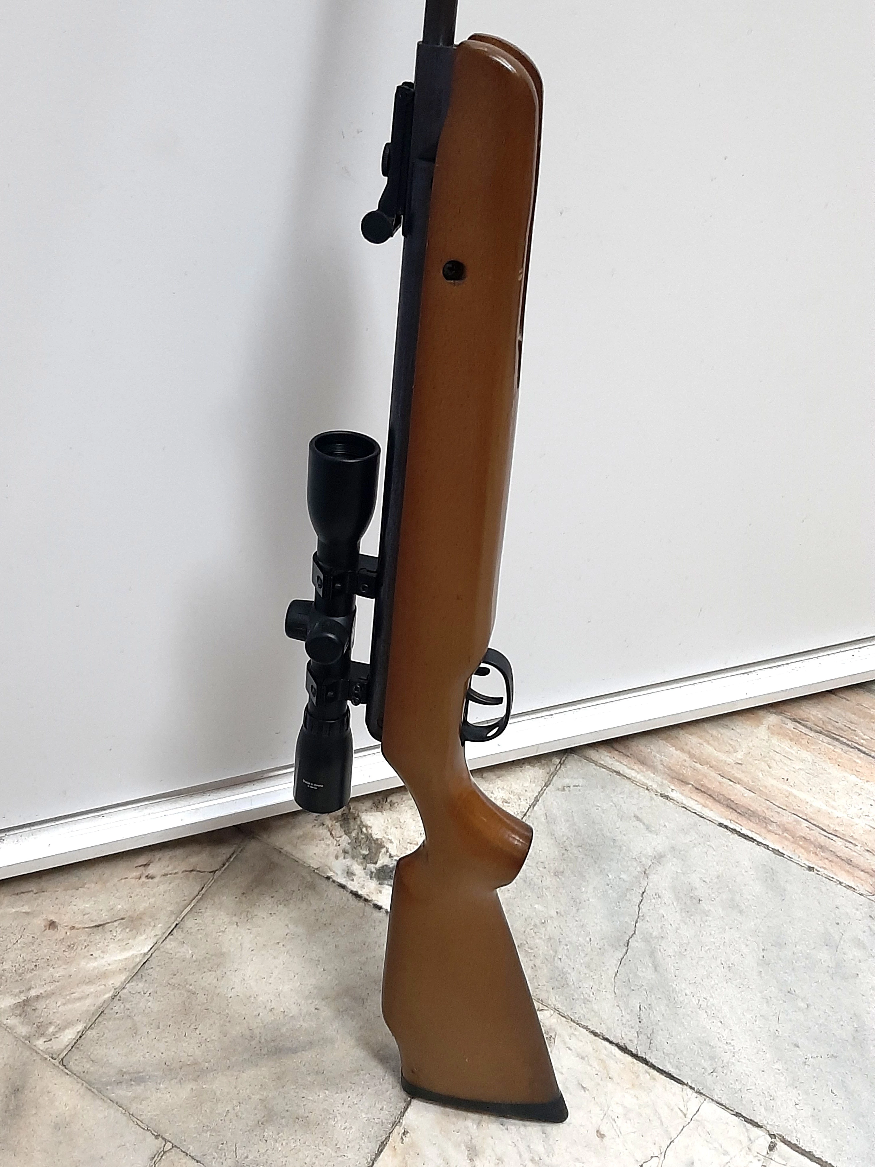 wiatrowka-crosman-vantage-nitro-piston-45-mm-stan-uzywany