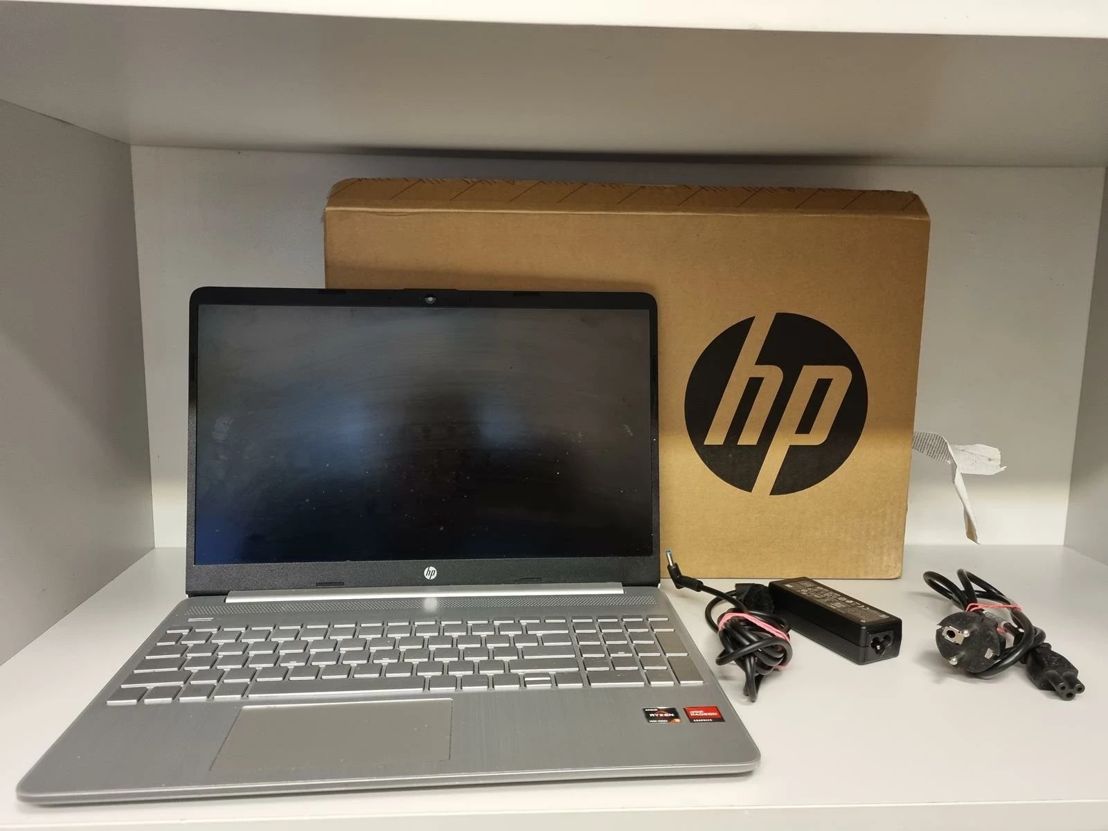 laptop-hp-15s-eq2470nw-przekatna-ekranu-156
