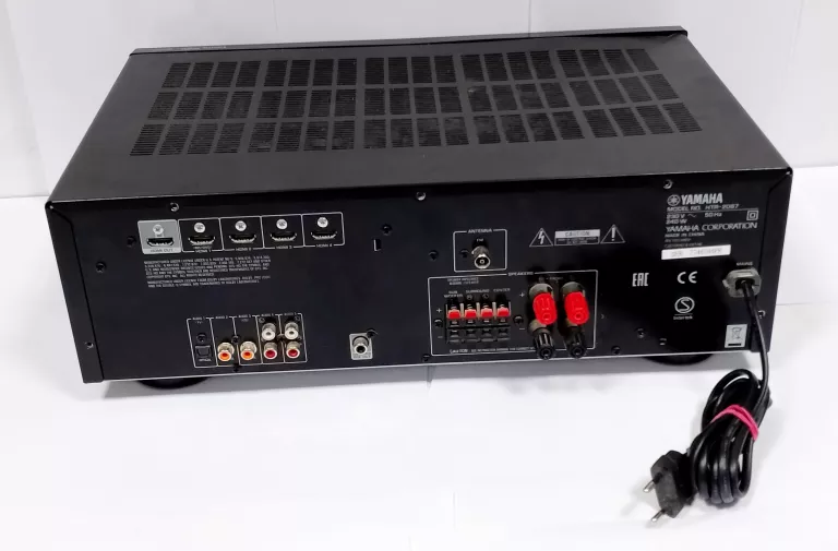 amplituner-yamaha-htr-2067-kolor-czarny