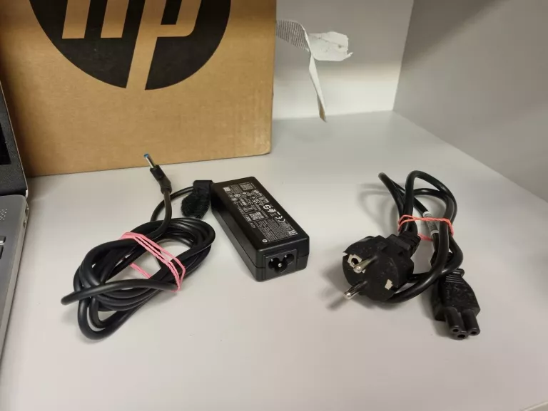 LAPTOP HP 15S-EQ2470NW