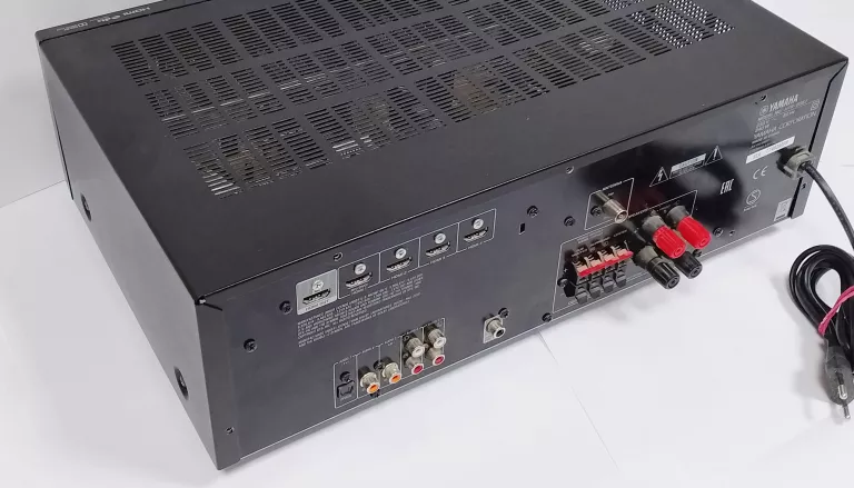 amplituner-yamaha-htr-2067-ean-gtin-0065065060550