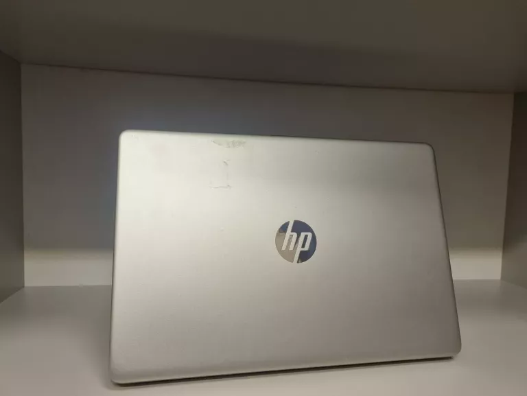 LAPTOP HP 15S-EQ2470NW