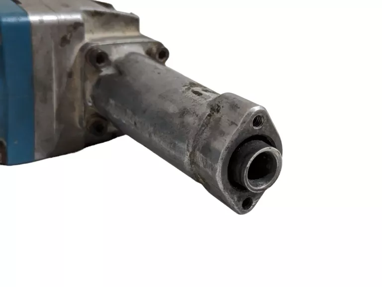 MŁOT WYBURZENIOWY UDAROWY MAKITA HK1810