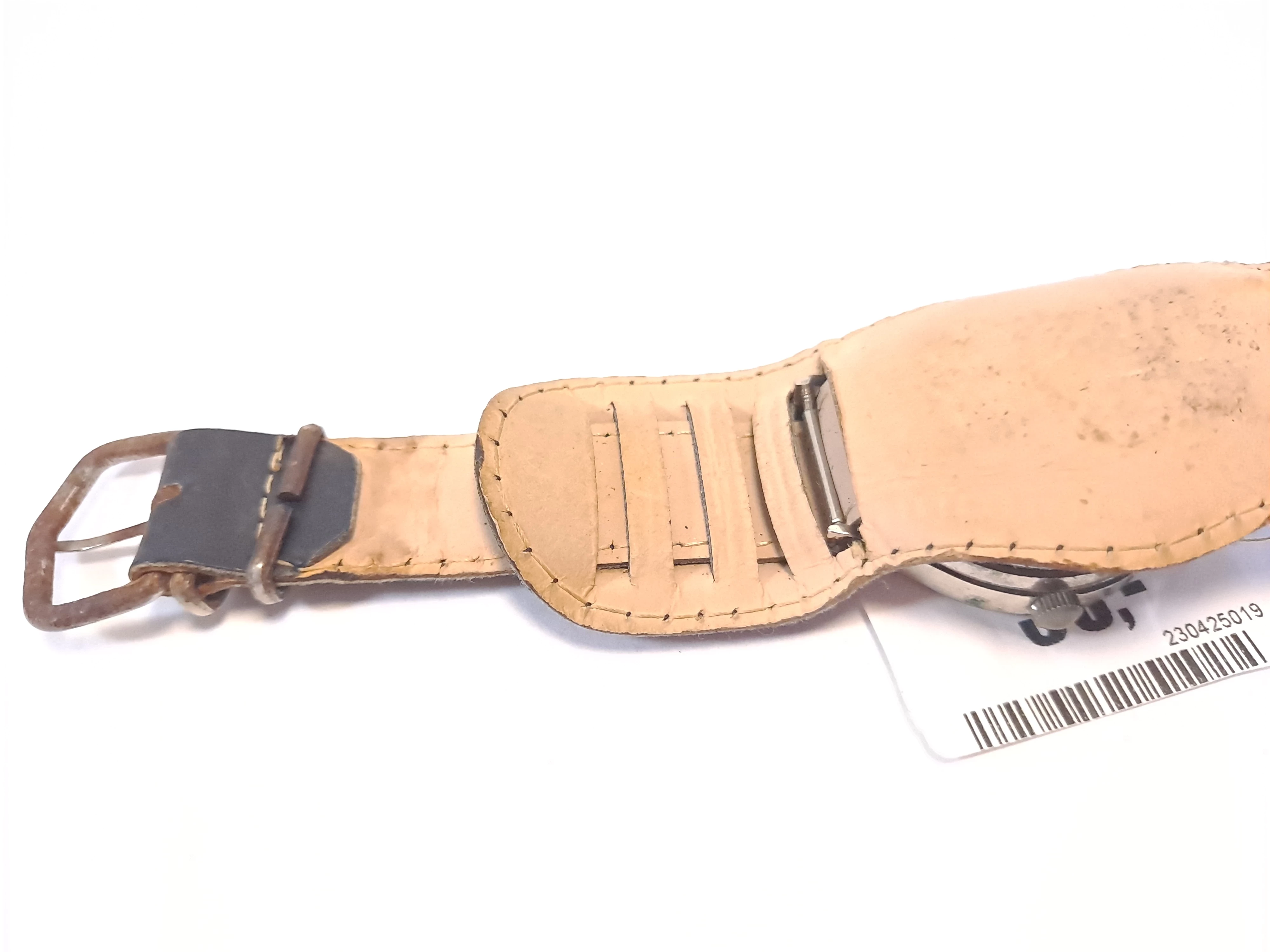 zegarek-perfect-9492088-mechanizm-kwarcowy