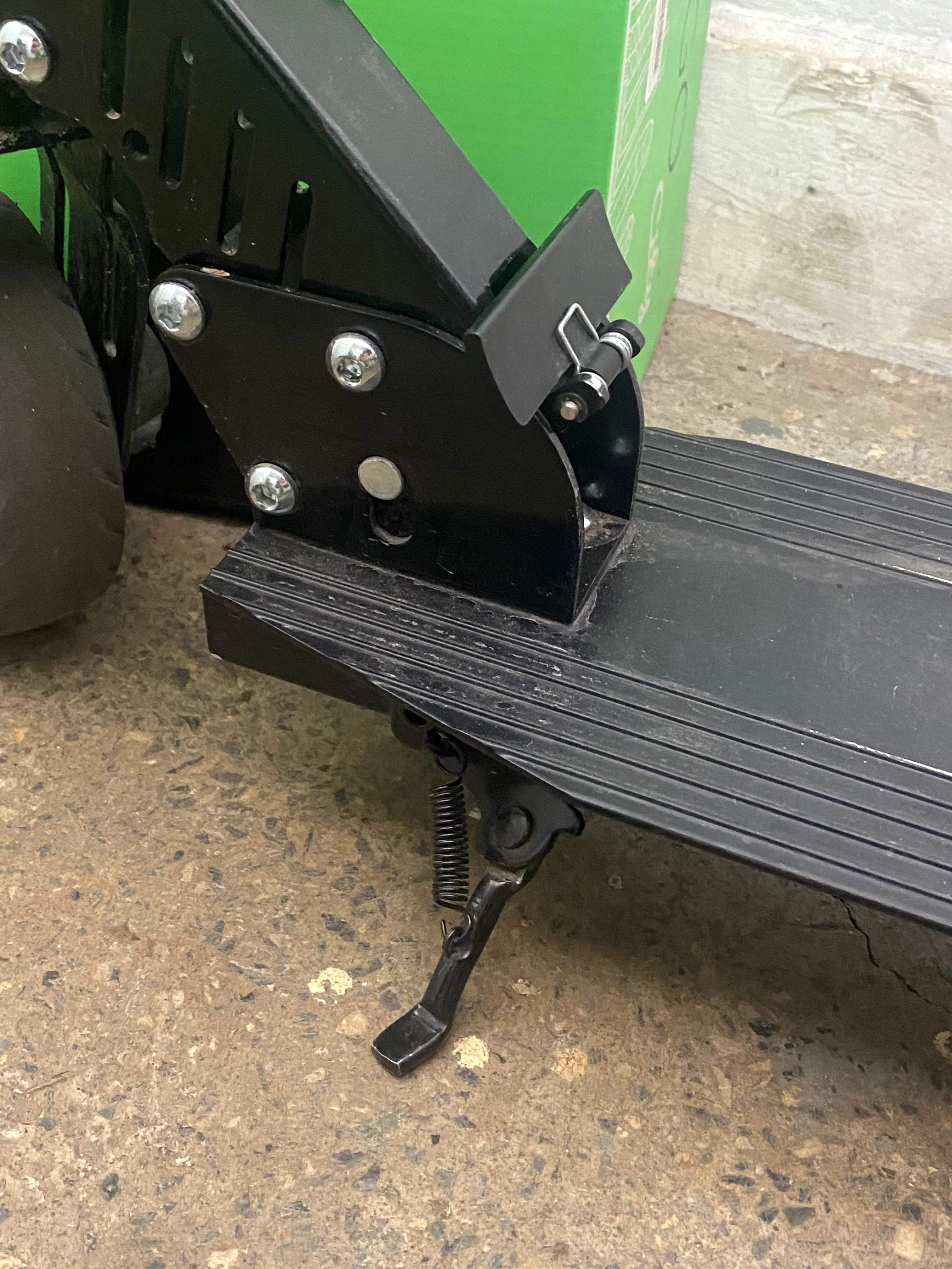 hulajnoga-elektryczna-cavion-city-go-ean-gtin-5901821992534