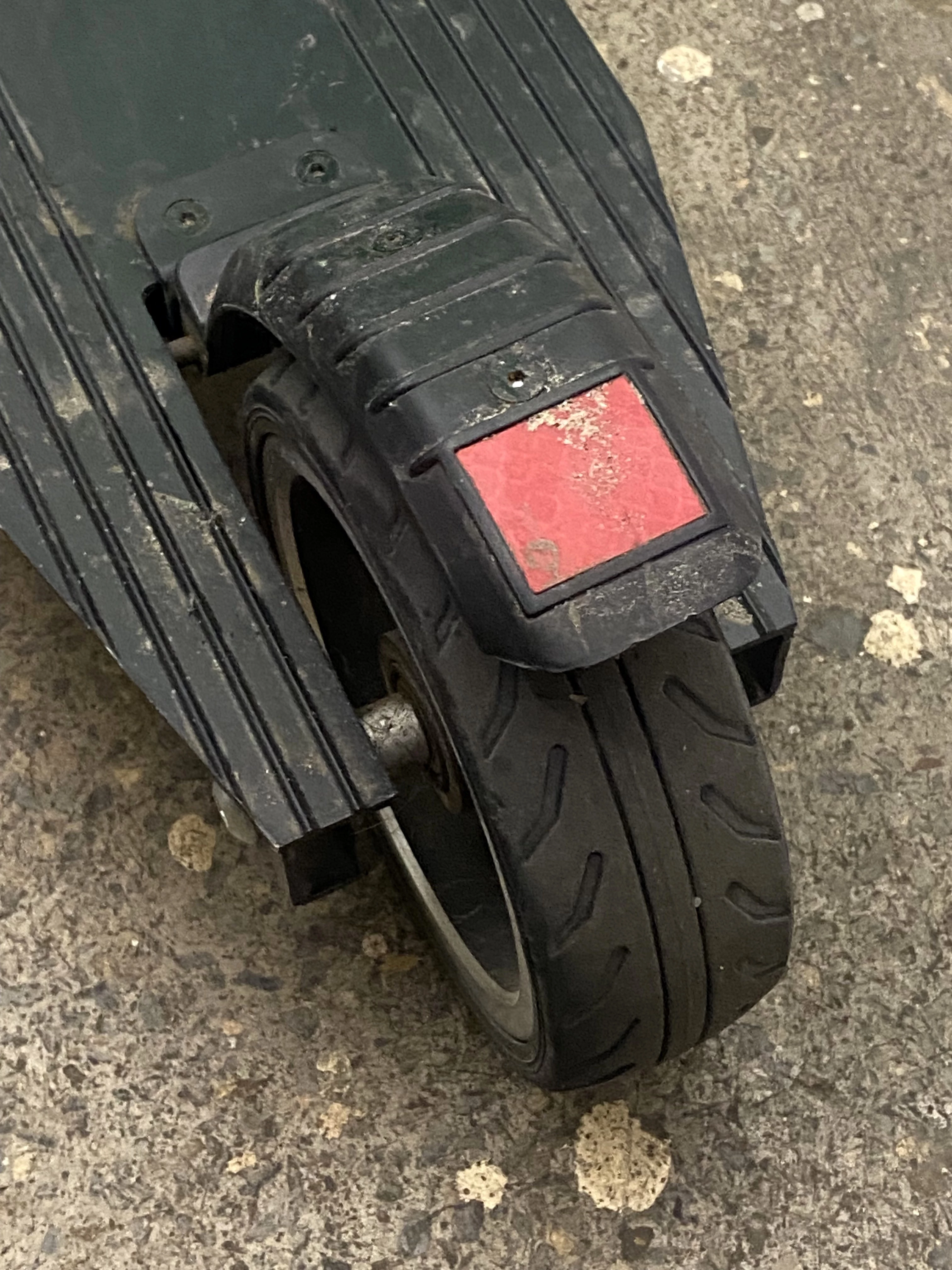 hulajnoga-elektryczna-cavion-city-go-kolor-czarny