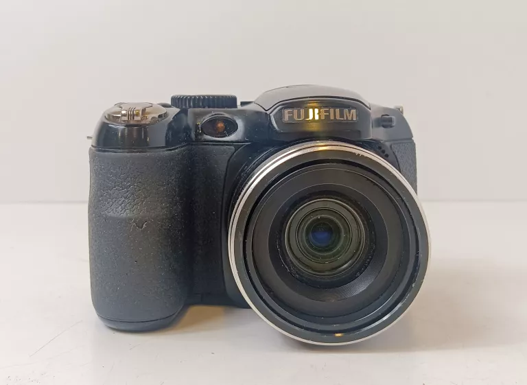 aparat-fujifilm-finepix-s2995-stan-uzywany