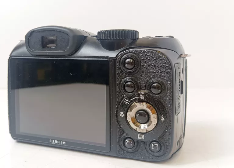 aparat-fujifilm-finepix-s2995-jakosc-video-720p