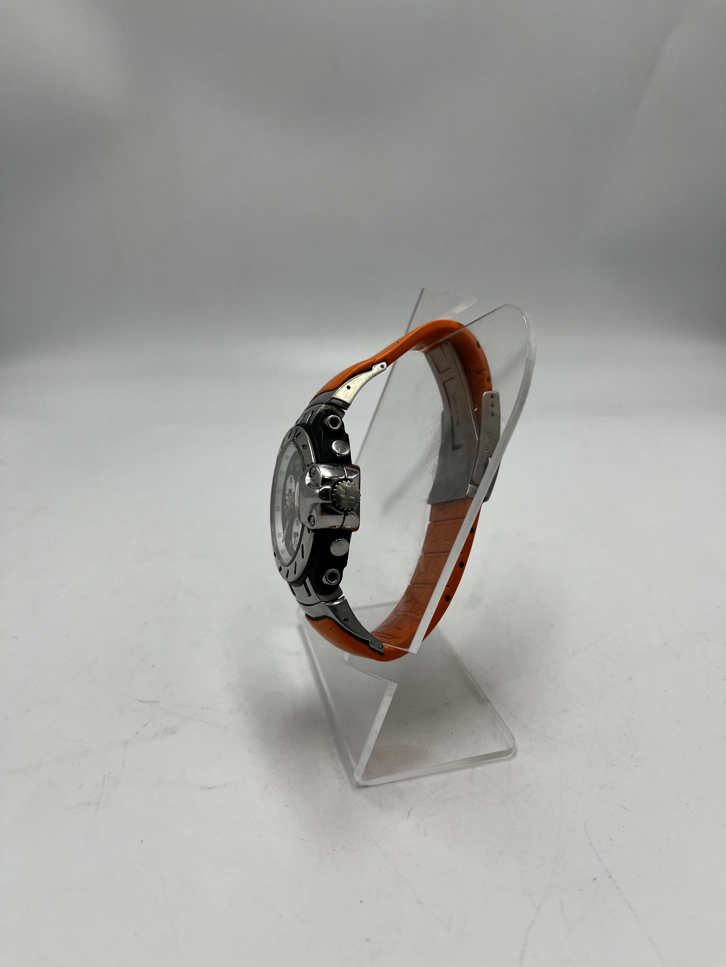 zegarek-tissot-t-race-t472-sprawny-polecam-funkcje-wodoszczelny