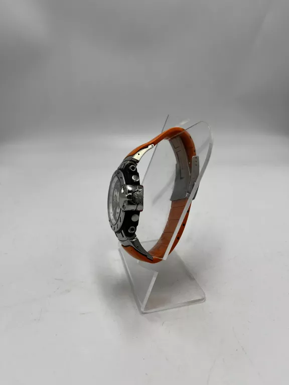 zegarek-tissot-t-race-t472-sprawny-polecam-funkcje-wodoszczelny