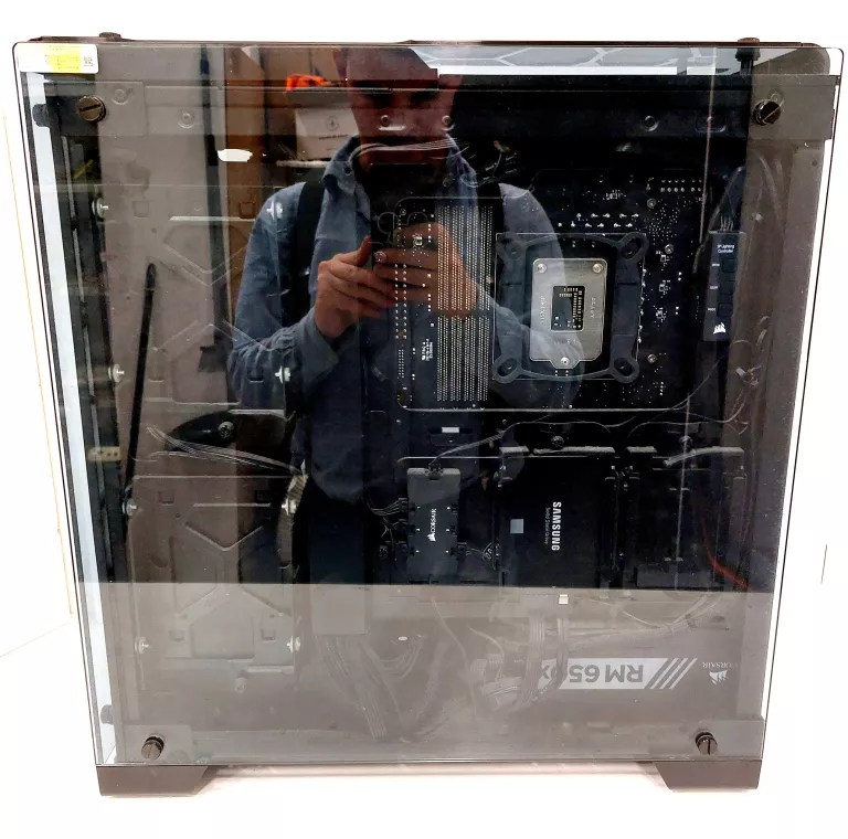 PC X-KOM G4M3R 600 I9-9900K 64GB 250+500 RTX 2080