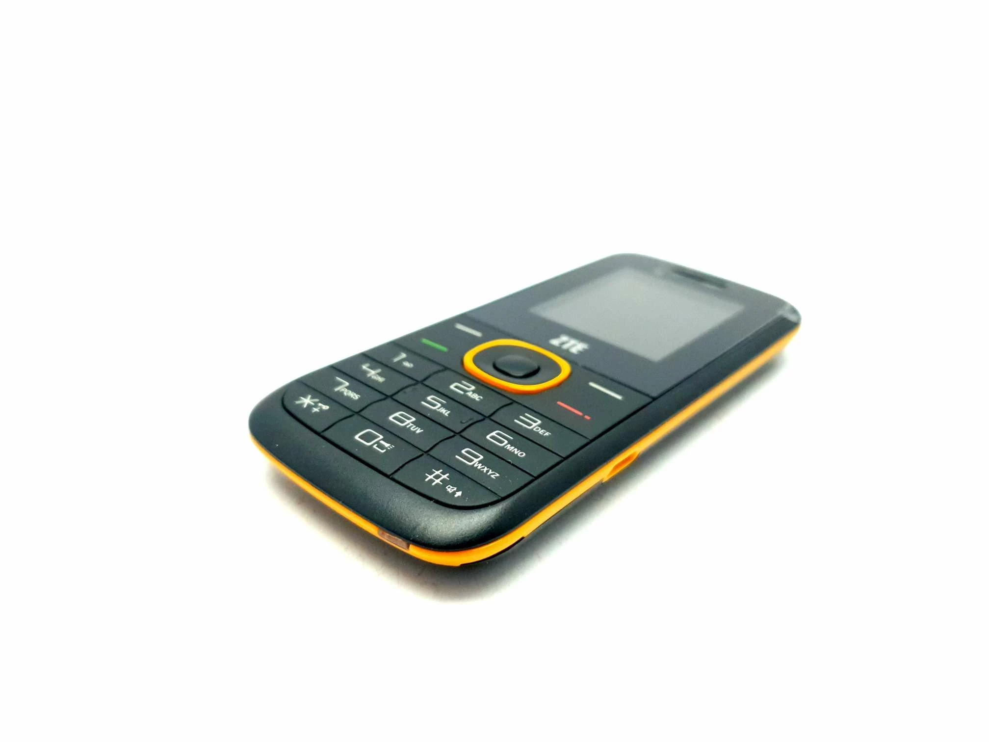 telefon-zte-r528-dual-sim-aparat-radio-komplet-kolor-czarny
