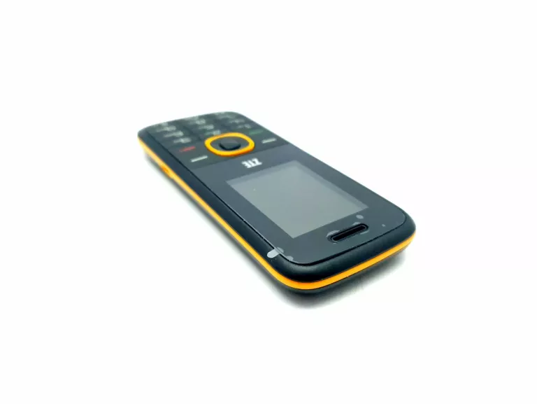 telefon-zte-r528-dual-sim-aparat-radio-komplet-typ-telefon-komorkowy