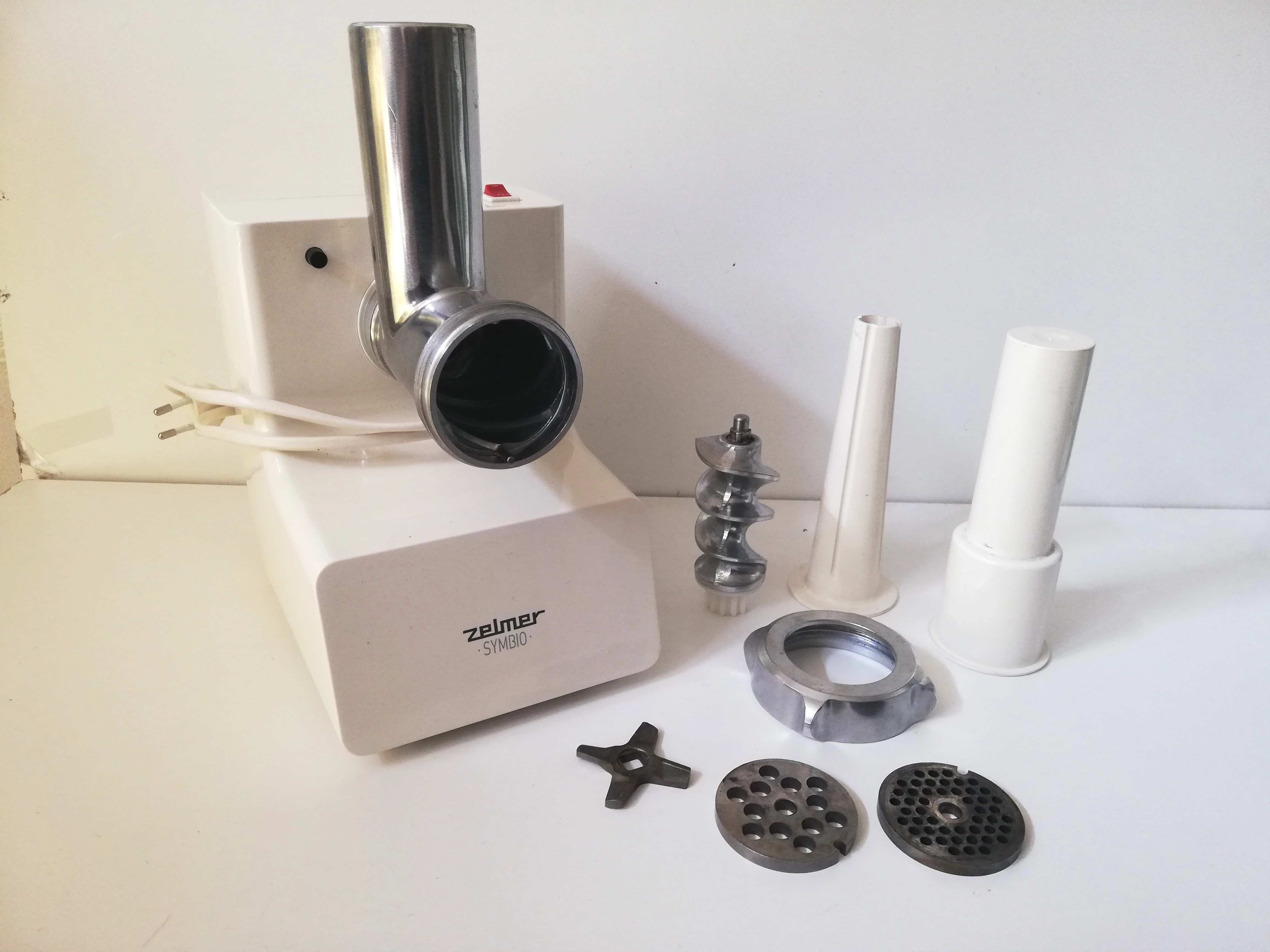 maszynka-do-miesa-zelmer-6865-moc-180