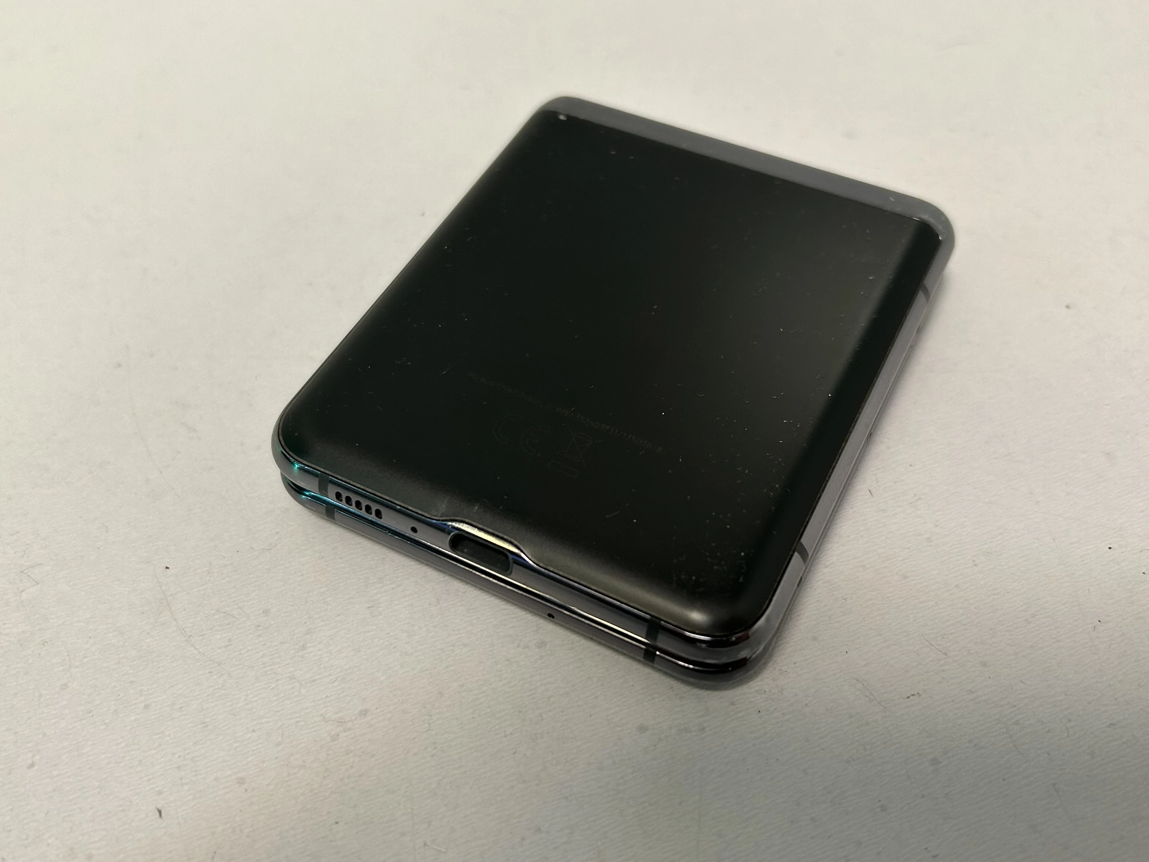 telefon-samsung-z-flip-5g-sm-f707b-256gb8gb-typ-smartfon