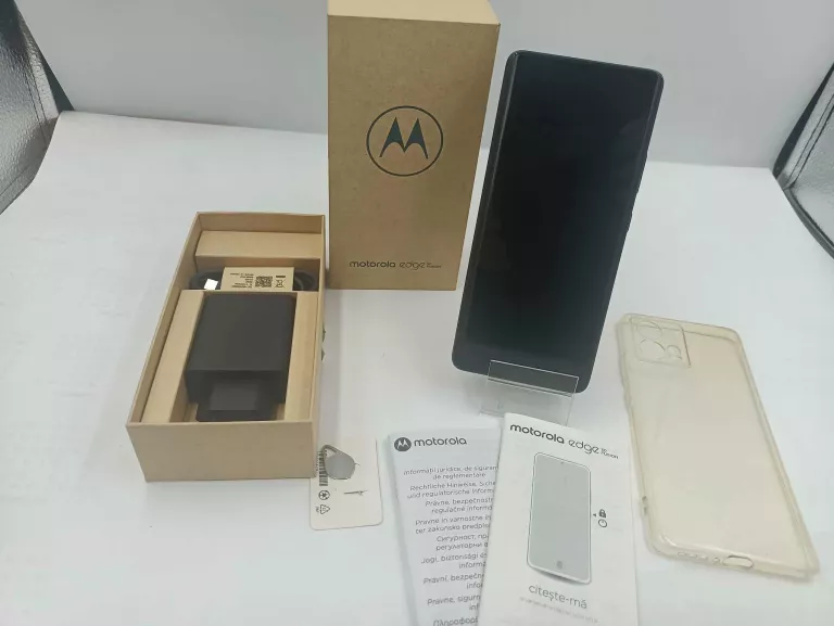 TELEFON MOTOROLA EDGE 30 FUSION