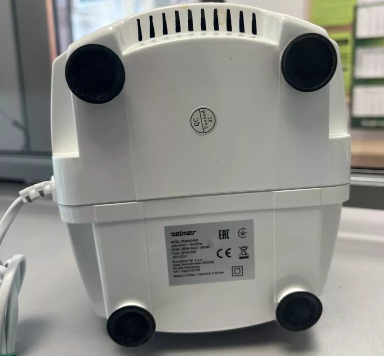 maszynka-do-mielenia-miesa-zelmer-zmm4048b-moc-1900