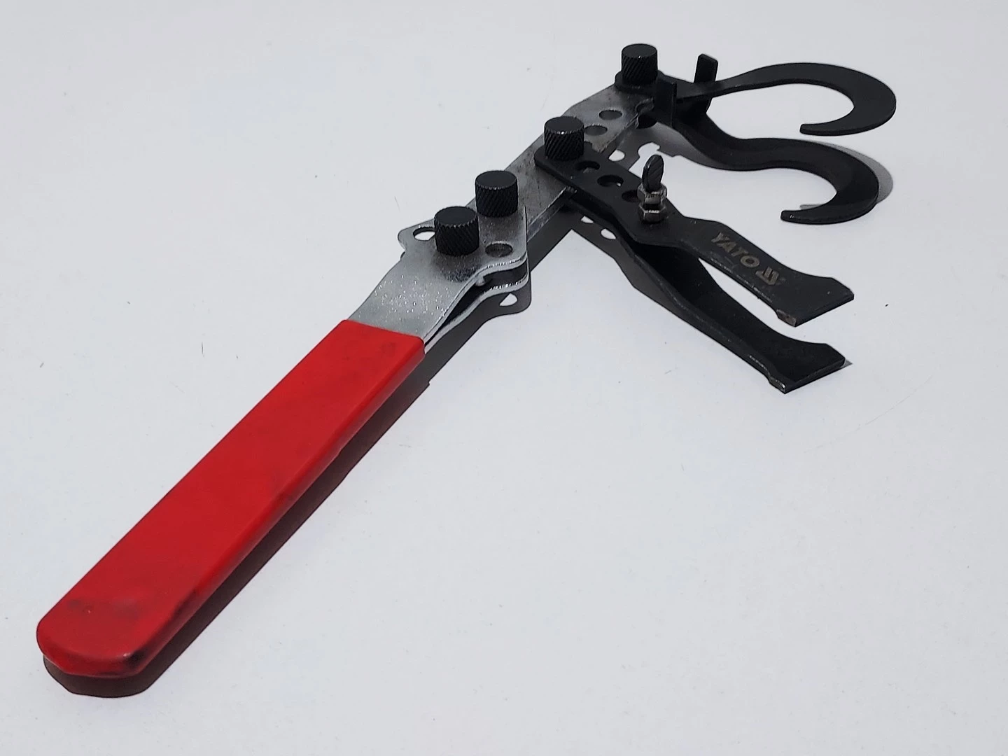 przyrzad-do-montazu-i-demontazu-sprezyn-zaworowyc-marka-yato