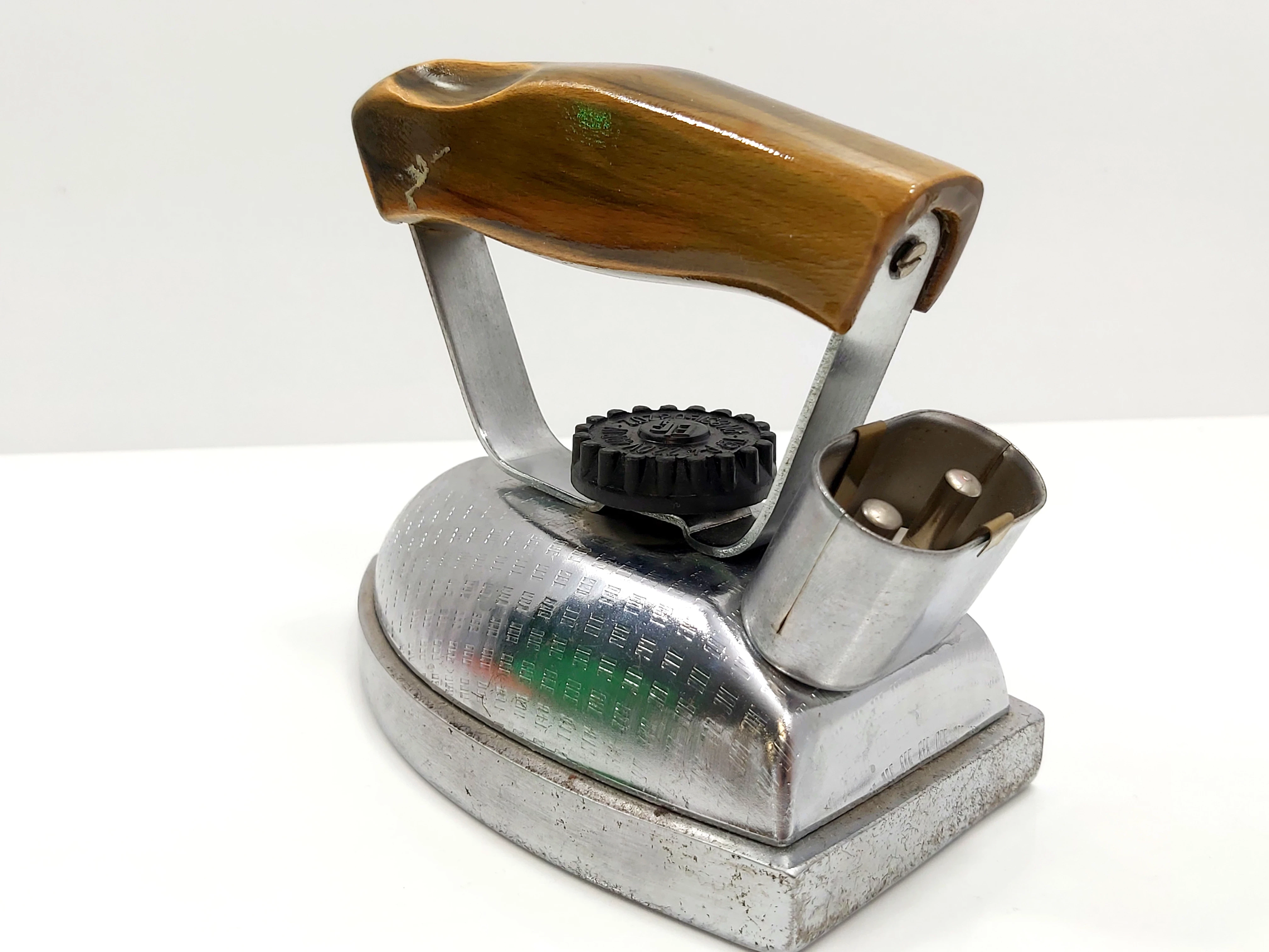 zelazko-turystyczne-prl-typ-p-4-stefana-grota-roweckiego-7h-krakow