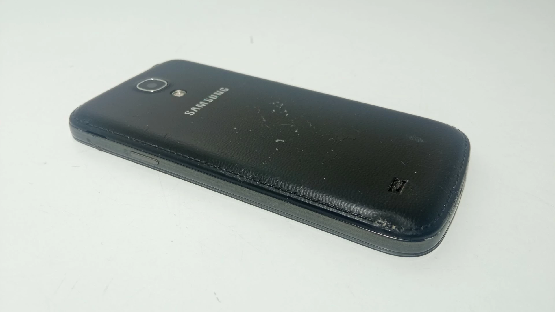telefon-samsung-galaxy-s4-mini-wadliwa-bateria-kolor-czarny