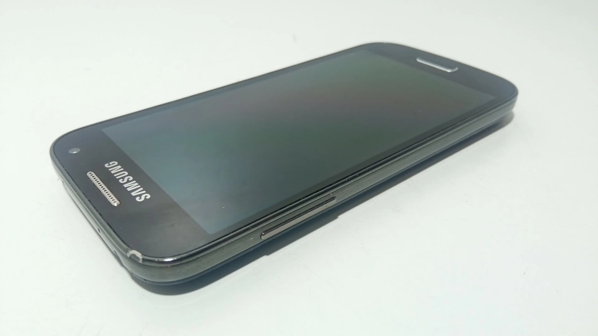 telefon-samsung-galaxy-s4-mini-wadliwa-bateria-typ-smartfon