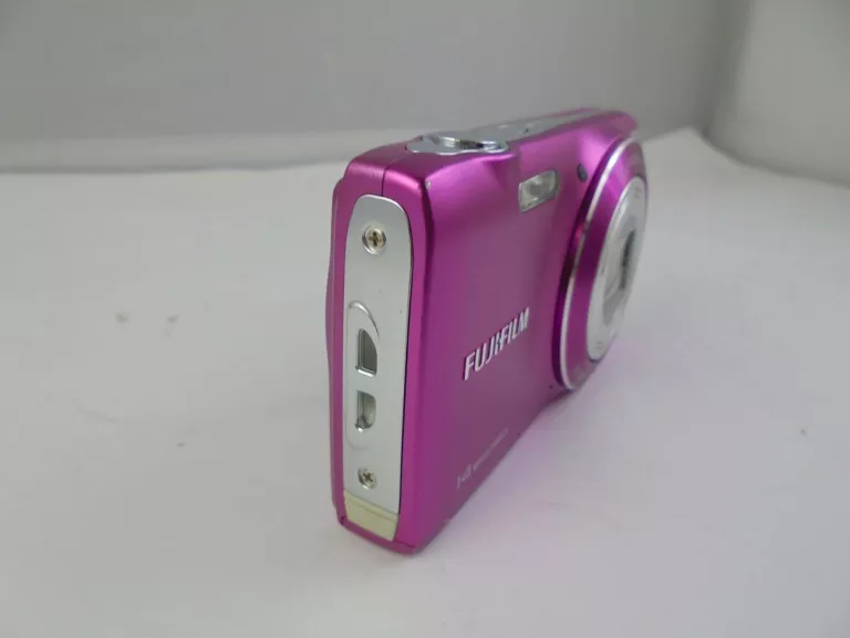 APARAT CYFROWY FUJIFILM FINEPIX JZ100 KOMPLET