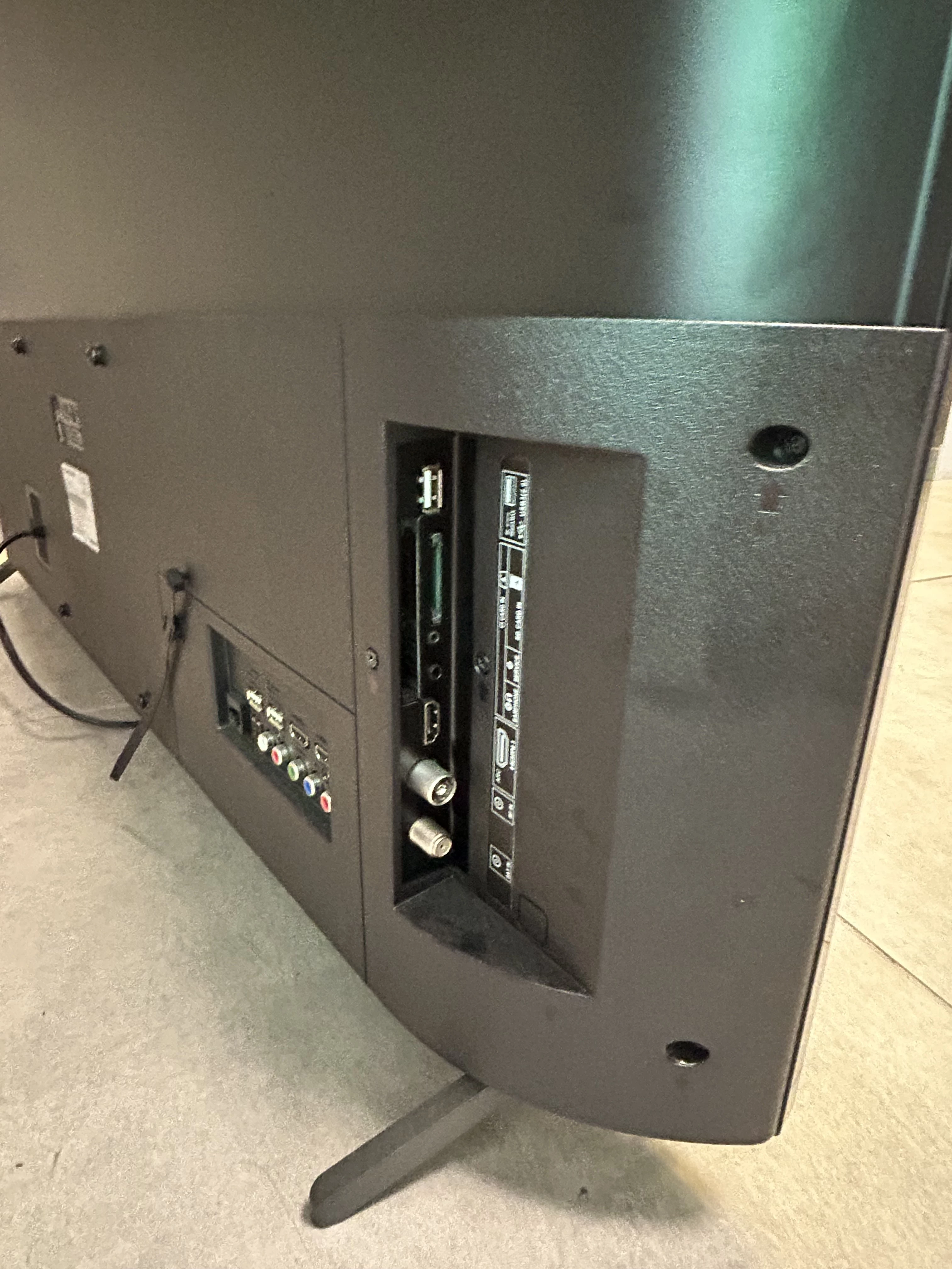 telewizor-sharp-43bn5ea-pilot-android-4k-ultra-hd-stan-uzywany