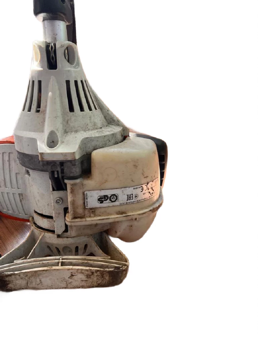 podkrzesywarka-palinowa-stihl-ht-131-product-id-6d1d15c1-26c6-4b05-82cc-e859daf6b6b0