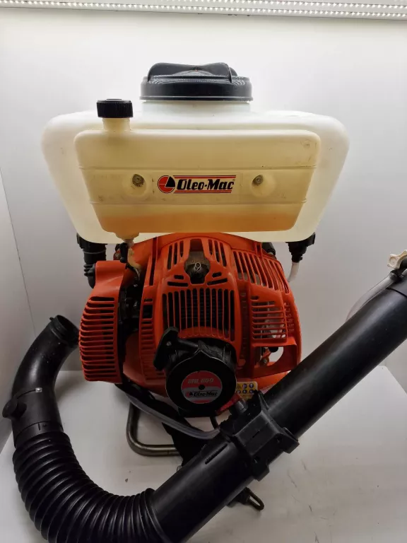 OPRYSKIWACZ PLECAKOWY SPALINOWY OLEO-MAC MB 800